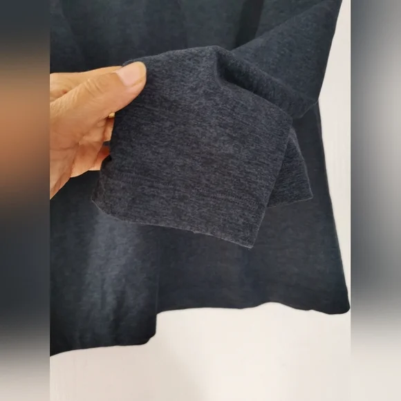 Lululemon Soft Jersey Half Zip Size Small, Heathered Classic Navy - Picture 8 of 11